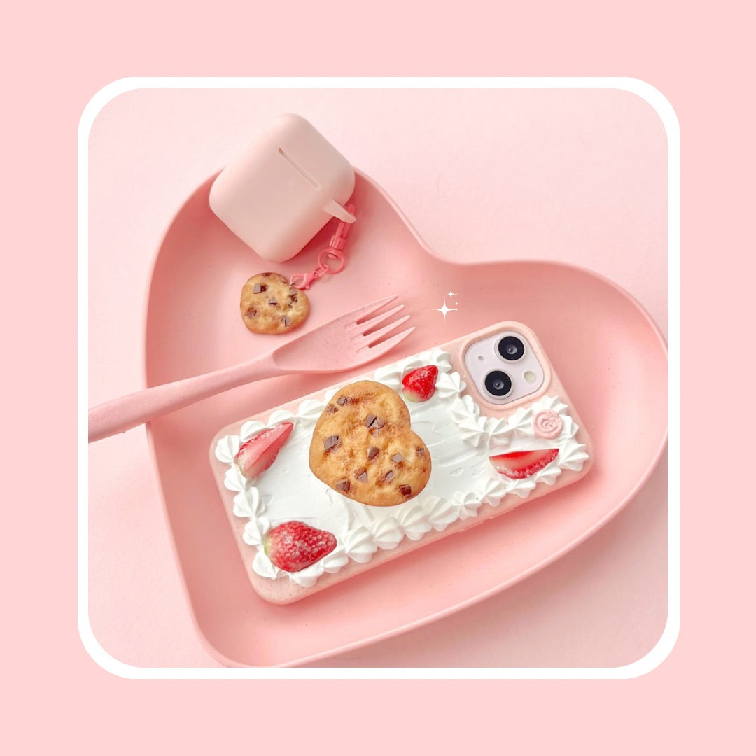 heart shaped chocolate chip cookie pull out grip decoden phone case